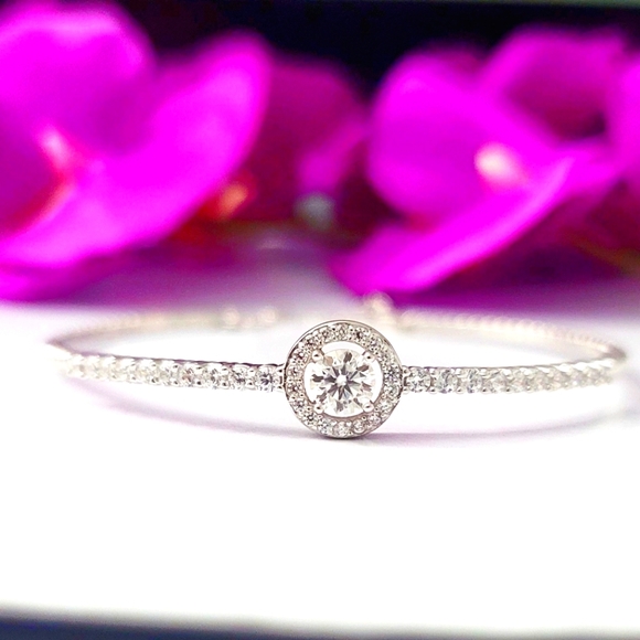 Exquisite 0.5cts Real Moissanite Diamond Tennis Bracelet - Picture 4 of 11